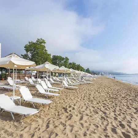 Astoria & Private Hotell