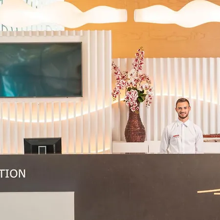 Hotel Astoria By Astoria Collection