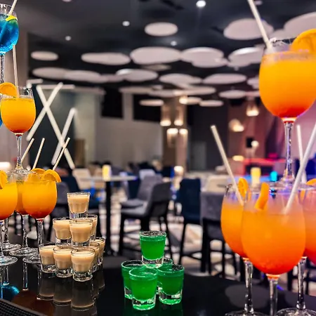 Astoria Inclusive- Private & Club فندق غولدن ساندز