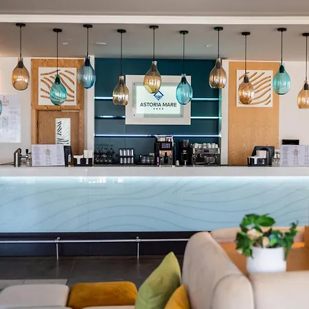 Hotel Astoria Inclusive- Private & Club 4*