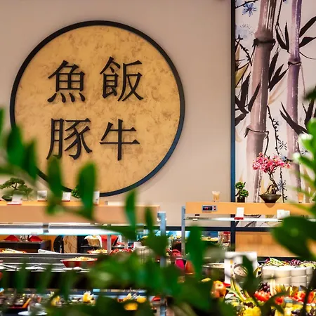 Astoria Inclusive- Private & Club 4*