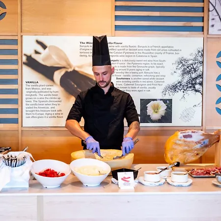 Astoria By Astoria Collection 4*