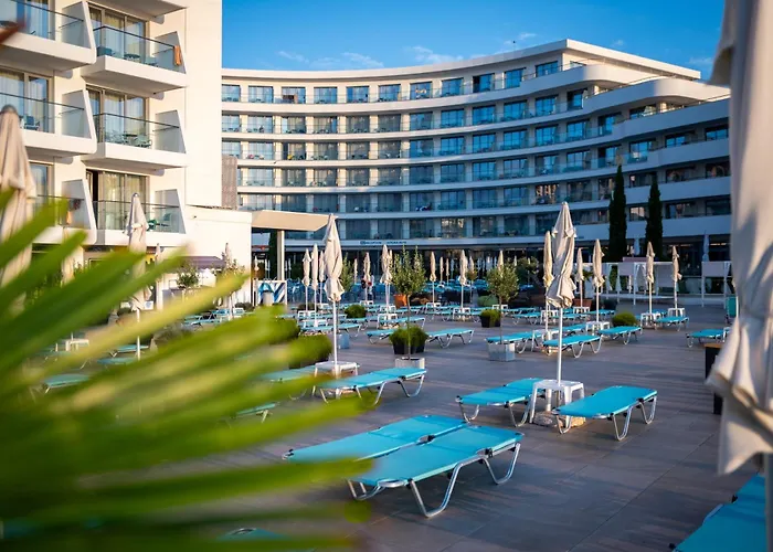 Astoria By Astoria Collection Hotel