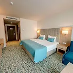 Astoria By Astoria Collection Hotel 4*