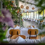 Hotel Astoria By Astoria Collection