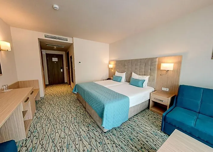 Astoria By Astoria Collection Отель 4*